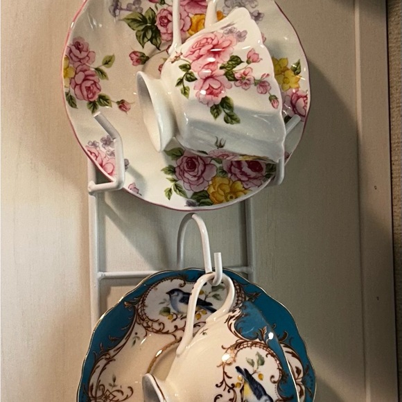 White Metal Wall Hook Rack - Picture 9 of 9